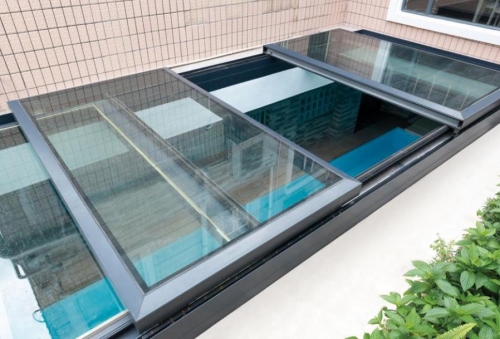 作為一家資深的平移天窗廠(chǎng)家，今天給大家講述一下天窗機(jī)主要的幾種類(lèi)型。